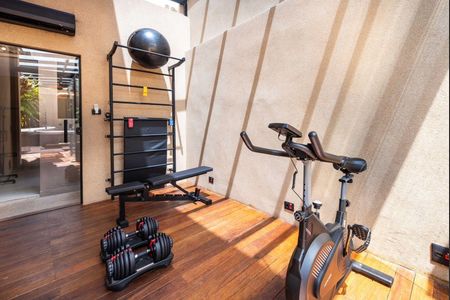 Casa à venda com 3 quartos, 329m² em Jardim Guedala, São Paulo