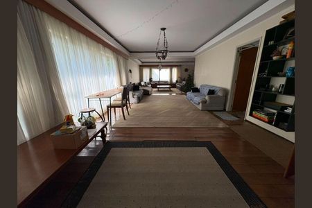 Casa à venda com 5 quartos, 558m² em Jardim Nova Petropolis, São Bernardo do Campo