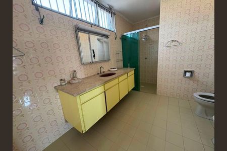 Casa à venda com 558m², 5 quartos e 6 vagas