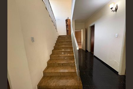 Casa à venda com 5 quartos, 558m² em Jardim Nova Petropolis, São Bernardo do Campo