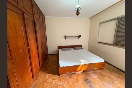 Casa à venda com 558m², 5 quartos e 6 vagas