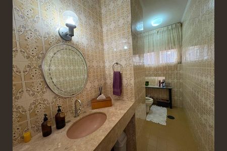 Casa à venda com 558m², 5 quartos e 6 vagas