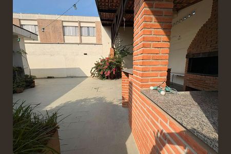 Casa à venda com 558m², 5 quartos e 6 vagas