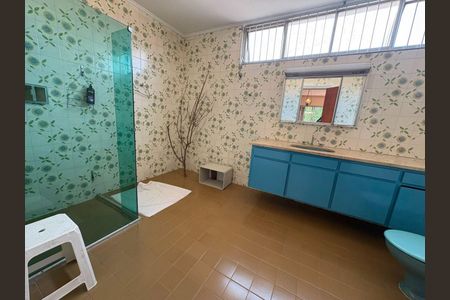 Casa à venda com 558m², 5 quartos e 6 vagas