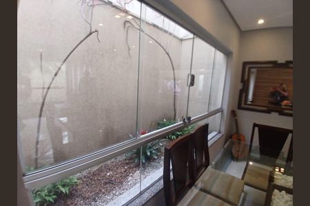 Casa à venda com 3 quartos, 215m² em Cerâmica, São Caetano do Sul