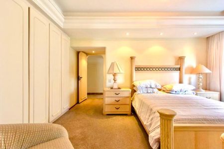 Apartamento à venda com 340m², 5 quartos e 4 vagas