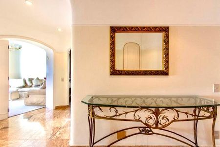 Apartamento à venda com 340m², 5 quartos e 4 vagas