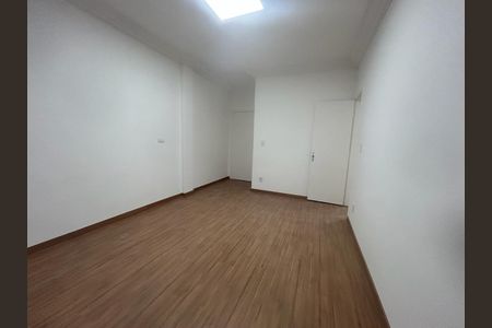Sala  de apartamento à venda com 3 quartos, 100m² em São Pedro, Belo Horizonte