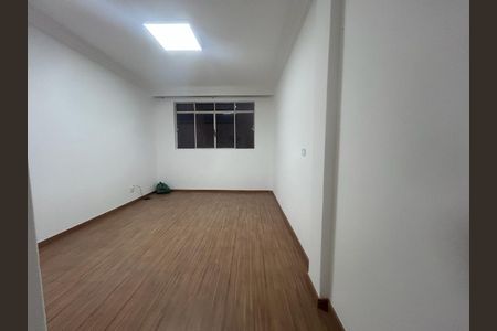 Sala  de apartamento à venda com 3 quartos, 100m² em São Pedro, Belo Horizonte