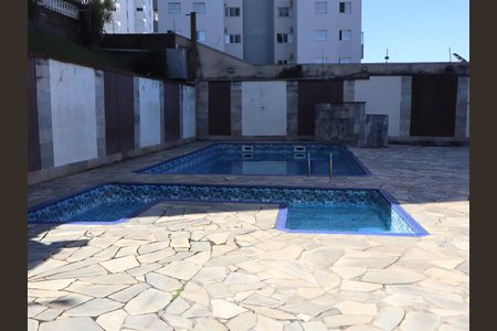 Apartamento para alugar com 63m², 3 quartos e 1 vagaÁrea comum - Piscina