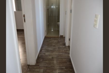 Apartamento para alugar com 63m², 3 quartos e 1 vagaCorredor quartos