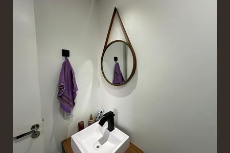 Apartamento à venda com 55m², 2 quartos e 1 vaga Apartamento à venda com 55m², 2 quartos e 1 vagaBanheiro da Suíte