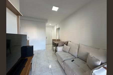 Apartamento à venda com 55m², 2 quartos e 1 vaga Apartamento à venda com 55m², 2 quartos e 1 vagaSala