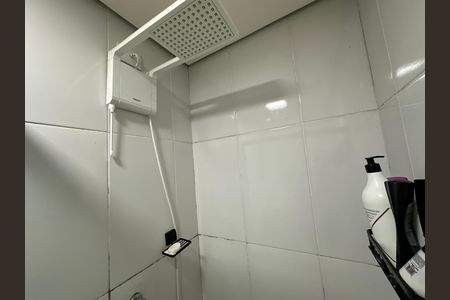 Apartamento à venda com 55m², 2 quartos e 1 vaga Apartamento à venda com 55m², 2 quartos e 1 vagaBanheiro da Suíte