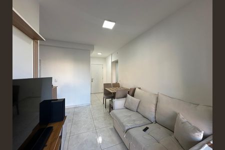 Apartamento à venda com 55m², 2 quartos e 1 vaga Apartamento à venda com 55m², 2 quartos e 1 vagaSala