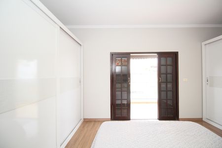 Casa à venda com 189m², 3 quartos e 2 vagasSuíte