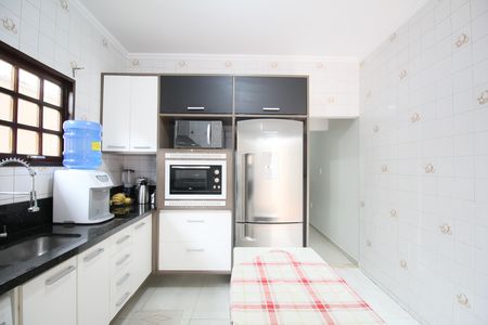 Casa à venda com 189m², 3 quartos e 2 vagasCozinha