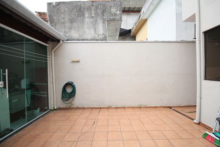 Casa à venda com 189m², 3 quartos e 2 vagasQuintal