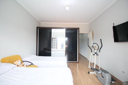 Casa à venda com 189m², 3 quartos e 2 vagasQuarto 2