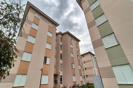 Apartamento à venda com 43m², 2 quartos e 1 vaga Apartamento à venda com 43m², 2 quartos e 1 vagaFachada do Prédio