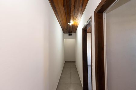 Casa para alugar com 100m², 3 quartos e 1 vaga Casa para alugar com 100m², 3 quartos e 1 vagaCorredor