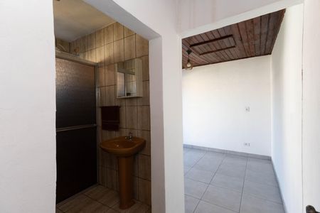 Casa para alugar com 100m², 3 quartos e 1 vaga Casa para alugar com 100m², 3 quartos e 1 vagaSuíte