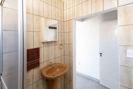 Casa para alugar com 100m², 3 quartos e 1 vaga Casa para alugar com 100m², 3 quartos e 1 vagaBanheiro da Suíte