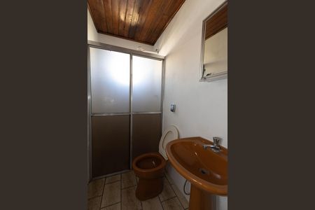 Casa para alugar com 100m², 3 quartos e 1 vaga Casa para alugar com 100m², 3 quartos e 1 vagaBanheiro da Suíte