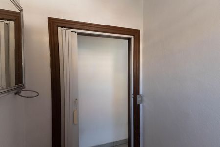 Casa para alugar com 100m², 3 quartos e 1 vaga Casa para alugar com 100m², 3 quartos e 1 vagaBanheiro 2