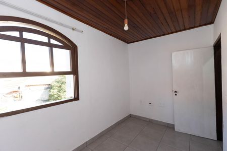 Casa para alugar com 100m², 3 quartos e 1 vaga Casa para alugar com 100m², 3 quartos e 1 vagaQuarto 1