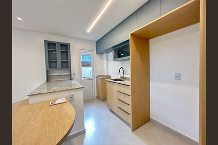 Casa para alugar com 55m², 2 quartos e 1 vagaCozinha 