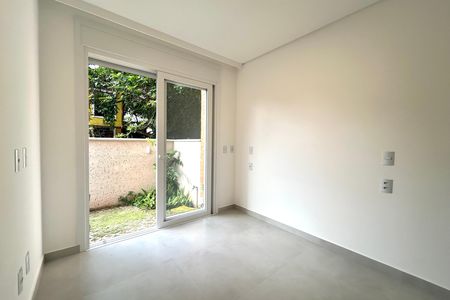 Casa para alugar com 55m², 2 quartos e 1 vagaSuíte 