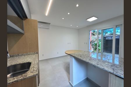Casa para alugar com 55m², 2 quartos e 1 vagaCozinha 