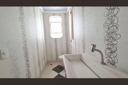 Apartamento para alugar com 192m², 3 quartos e 2 vagas Apartamento para alugar com 192m², 3 quartos e 2 vagasLavabo