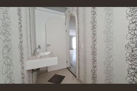 Apartamento para alugar com 192m², 3 quartos e 2 vagas Apartamento para alugar com 192m², 3 quartos e 2 vagasLavabo