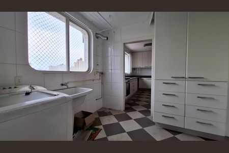 Apartamento para alugar com 192m², 3 quartos e 2 vagas Apartamento para alugar com 192m², 3 quartos e 2 vagasÁrea de Serviço