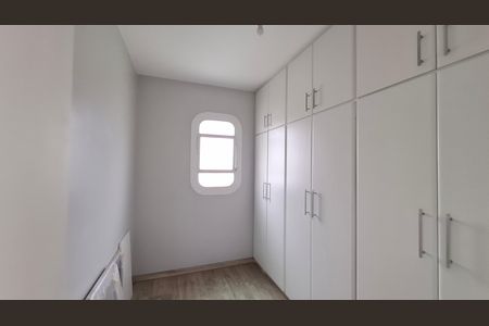 Apartamento para alugar com 192m², 3 quartos e 2 vagas Apartamento para alugar com 192m², 3 quartos e 2 vagasQuarto de Serviço