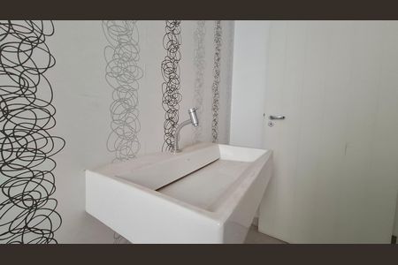 Apartamento para alugar com 192m², 3 quartos e 2 vagas Apartamento para alugar com 192m², 3 quartos e 2 vagasLavabo