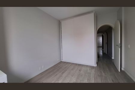 Apartamento para alugar com 192m², 3 quartos e 2 vagas Apartamento para alugar com 192m², 3 quartos e 2 vagasQuarto 2