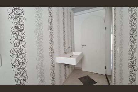 Apartamento para alugar com 192m², 3 quartos e 2 vagas Apartamento para alugar com 192m², 3 quartos e 2 vagasLavabo