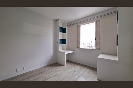 Apartamento para alugar com 192m², 3 quartos e 2 vagas Apartamento para alugar com 192m², 3 quartos e 2 vagasQuarto 2