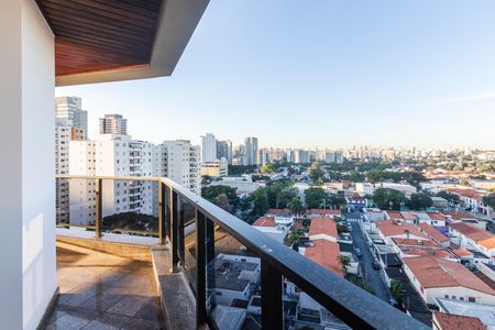 Apartamento para alugar com 217m², 3 quartos e 3 vagas Apartamento para alugar com 217m², 3 quartos e 3 vagasVaranda da Sala
