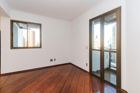 Apartamento para alugar com 217m², 3 quartos e 3 vagas Apartamento para alugar com 217m², 3 quartos e 3 vagasSala
