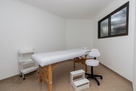 Apartamento para alugar com 217m², 3 quartos e 3 vagas Apartamento para alugar com 217m², 3 quartos e 3 vagasSala de Massagem