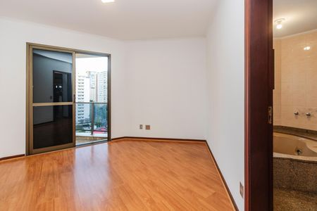 Apartamento para alugar com 217m², 3 quartos e 3 vagas Apartamento para alugar com 217m², 3 quartos e 3 vagasSuíte 1