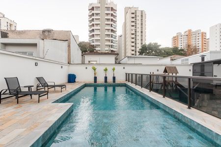 Apartamento para alugar com 217m², 3 quartos e 3 vagas Apartamento para alugar com 217m², 3 quartos e 3 vagasPiscina