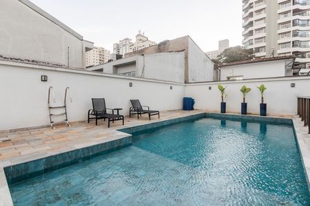 Apartamento para alugar com 217m², 3 quartos e 3 vagas Apartamento para alugar com 217m², 3 quartos e 3 vagasPiscina