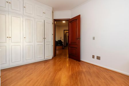 Apartamento para alugar com 217m², 3 quartos e 3 vagas Apartamento para alugar com 217m², 3 quartos e 3 vagasSuíte 3