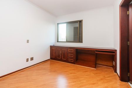Apartamento para alugar com 217m², 3 quartos e 3 vagas Apartamento para alugar com 217m², 3 quartos e 3 vagasSuíte 2