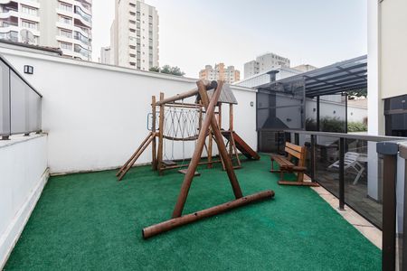 Apartamento para alugar com 217m², 3 quartos e 3 vagas Apartamento para alugar com 217m², 3 quartos e 3 vagasPlayground